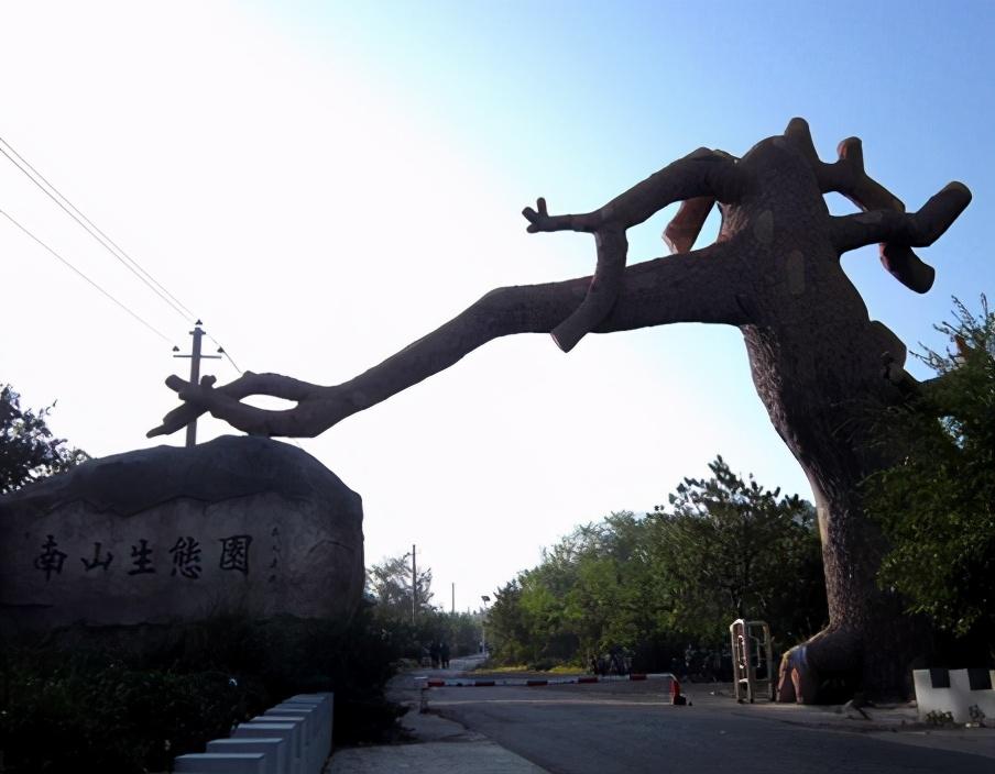 赤峰，探寻内蒙古红色印记与自然奇观的足迹